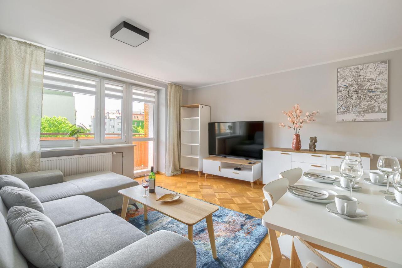 Apartament Family Center Spot Poznań Zewnętrze zdjęcie
